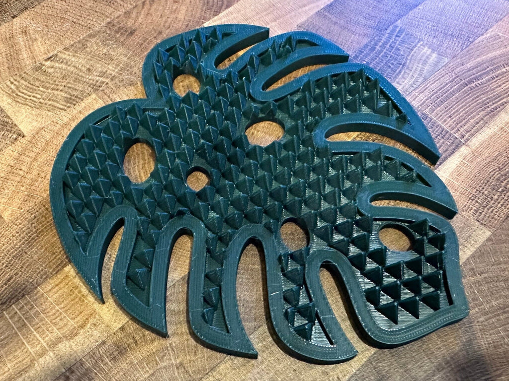 Monstera Leaf Snowboard Stomp Pad